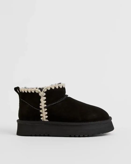 Boots et Pantoufles de design australien Boots et Pantoufles de design australien Ugg Sheepskin et Platform en cuir Pixie Boot