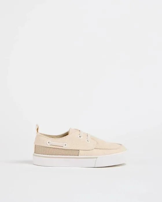 Chaussures de bateau pour enfants ciblées