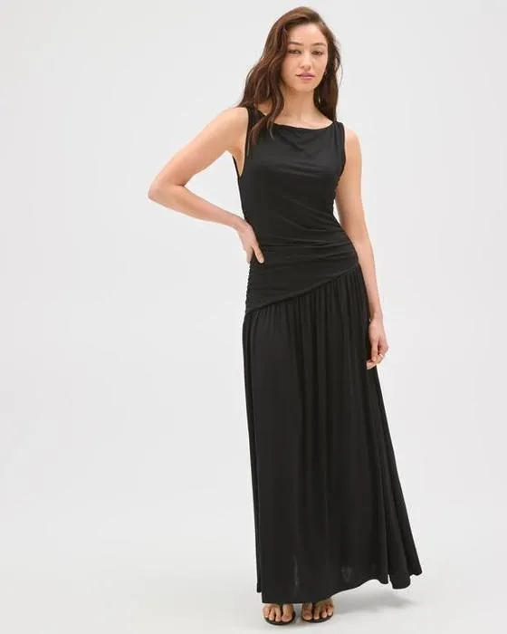 Lily aime la robe de Maxi en drap