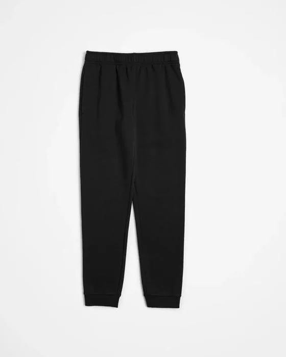 Cibler les trackpants à l'école