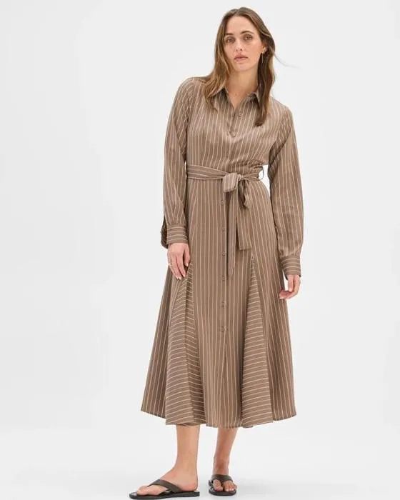 Aperçu Manches longues Godet Détail Robe de chemise Midi