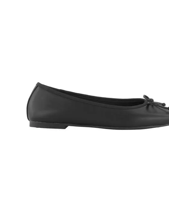 Bow Ballet Flats