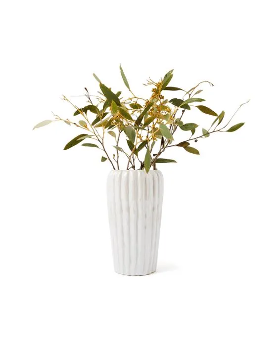 Vase de perles volumineuses