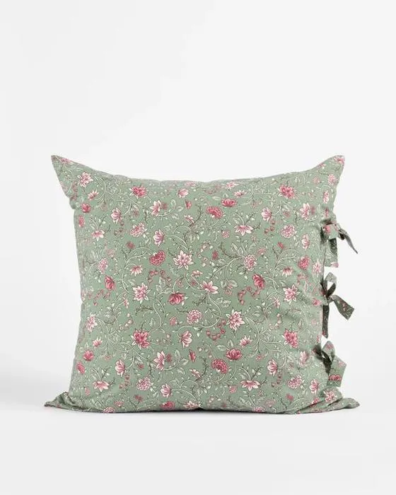 Cible Coussin d'oreiller européen en coton australien Adley Floral - Taille unique - Blanc