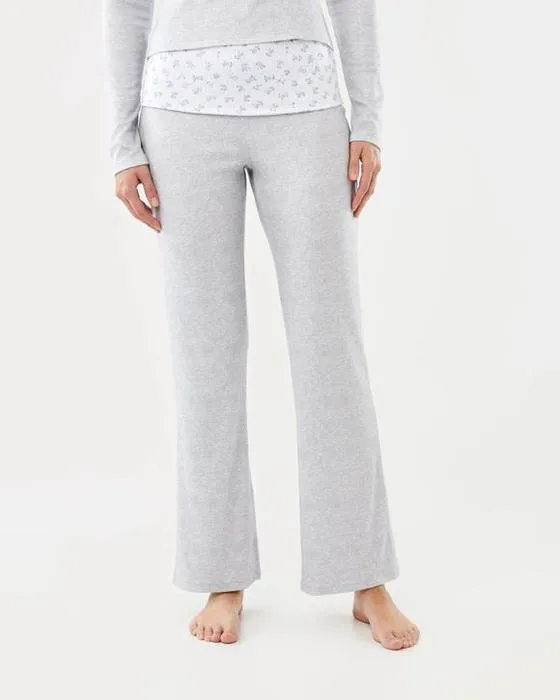 Pliez sur des pantalons de taille