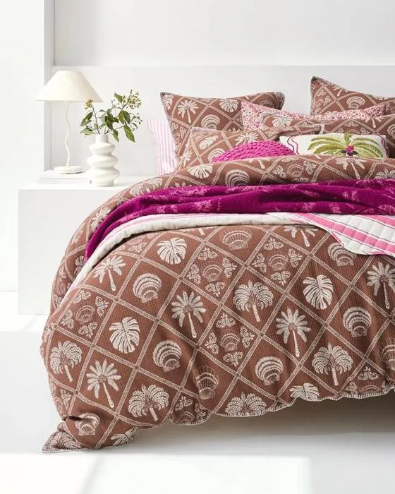 Cible Ensemble de couverture de matelas de coton Palm Alexandra Jacquard - lit Queen - brun