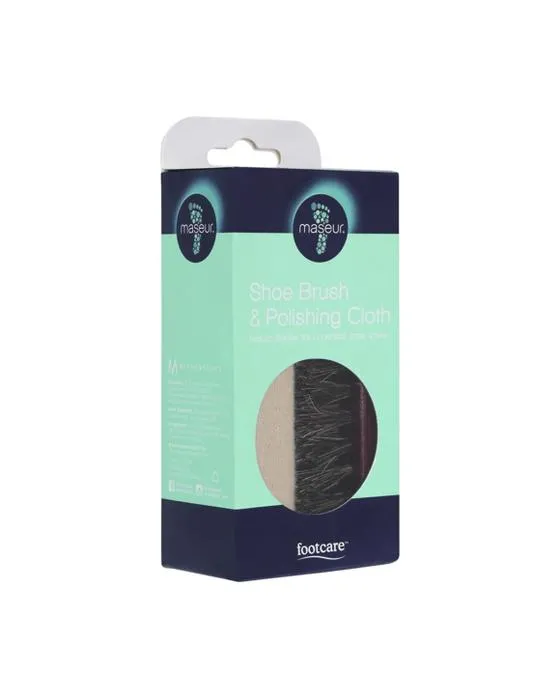 Brosse de chaussures de soins de pied et un vêtement de polissage