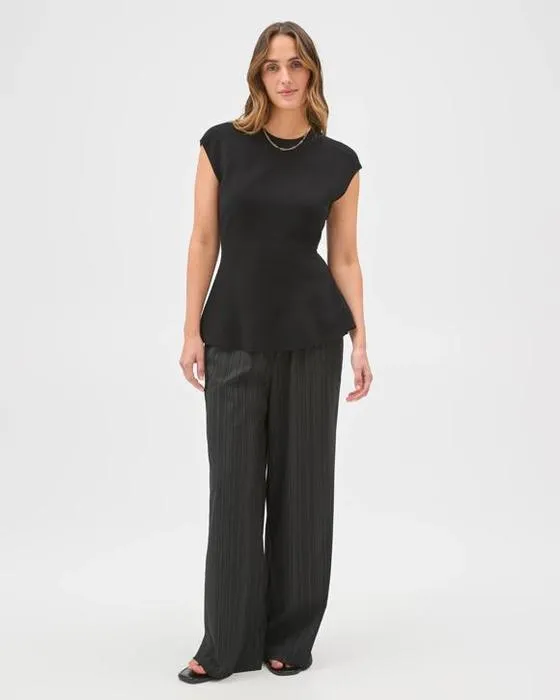 Aperçu Crêpe sans manches en tricot de peplum Top